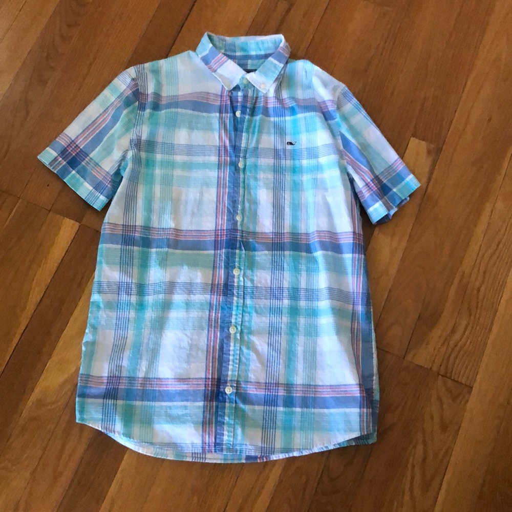 Vineyard Vines Boys XL button up shirt- worn once!